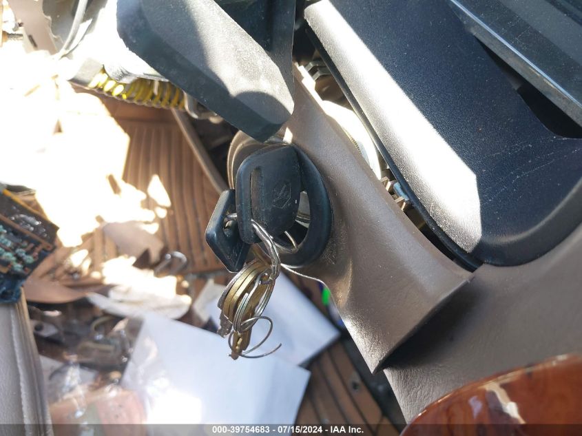 2001 Toyota Tundra Ltd V8 VIN: 5TBRT38191S164223 Lot: 39754683