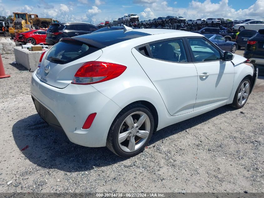 2013 HYUNDAI VELOSTER BASE W/GRAY - KMHTC6AD0DU123963