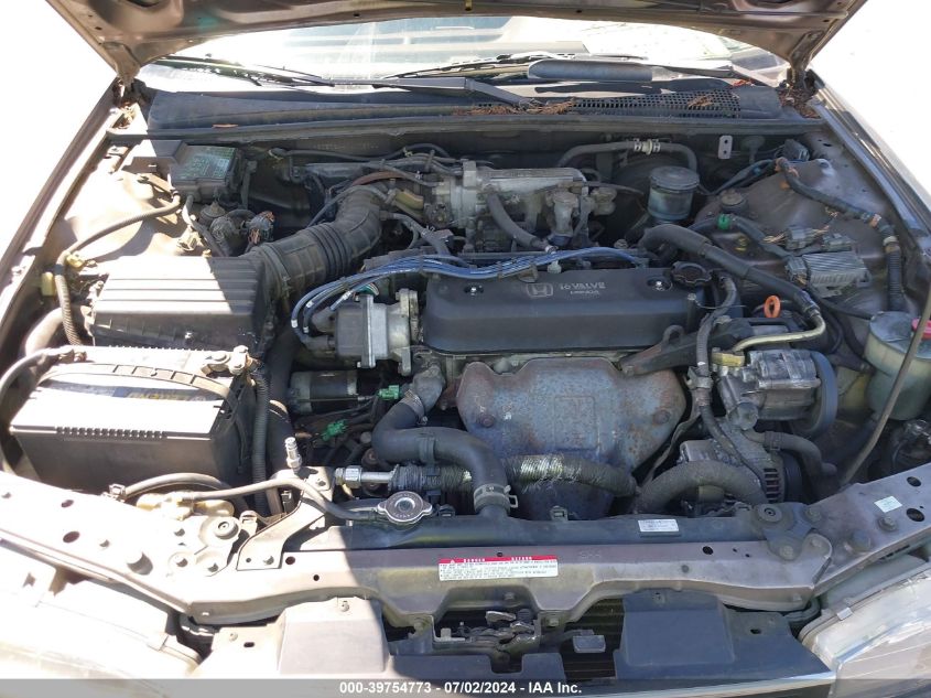 1992 Honda Accord Dx VIN: 1HGCB7244NA003244 Lot: 39754773