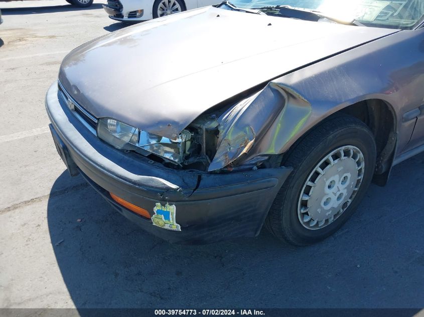 1992 Honda Accord Dx VIN: 1HGCB7244NA003244 Lot: 39754773