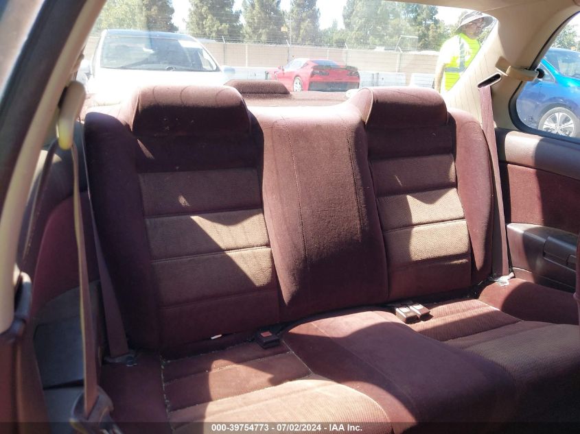 1992 Honda Accord Dx VIN: 1HGCB7244NA003244 Lot: 39754773