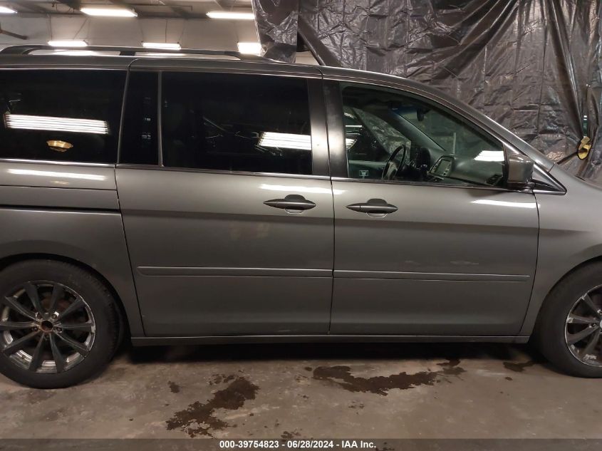 2007 Honda Odyssey Touring VIN: 5FNRL38857B111472 Lot: 39754823