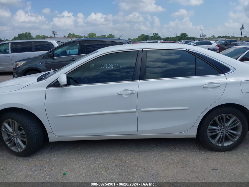2015 Toyota Camry Se VIN: 4T1BF1FK1FU090875 Lot: 39754901