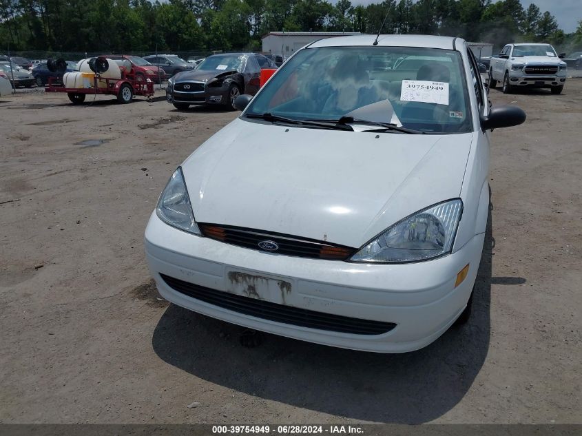 2000 Ford Focus Se VIN: 1FAFP34P3YW256954 Lot: 39754949
