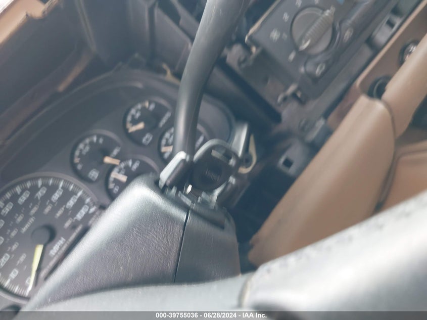 1999 Chevrolet Silverado 1500 Ls VIN: 2GCEC19T4X1128286 Lot: 39755036