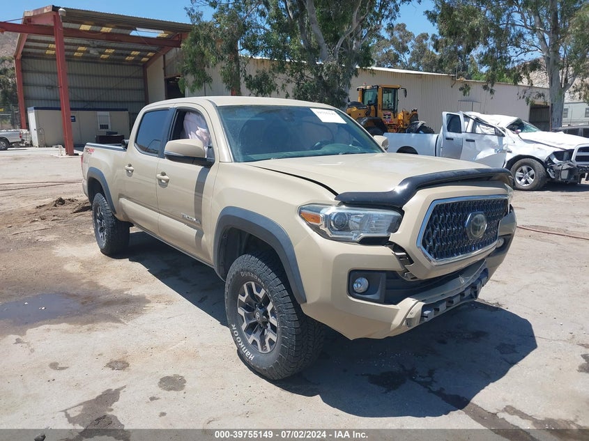 VIN 3TMDZ5BN3JM046546 2018 TOYOTA TACOMA TRD OFF ROAD