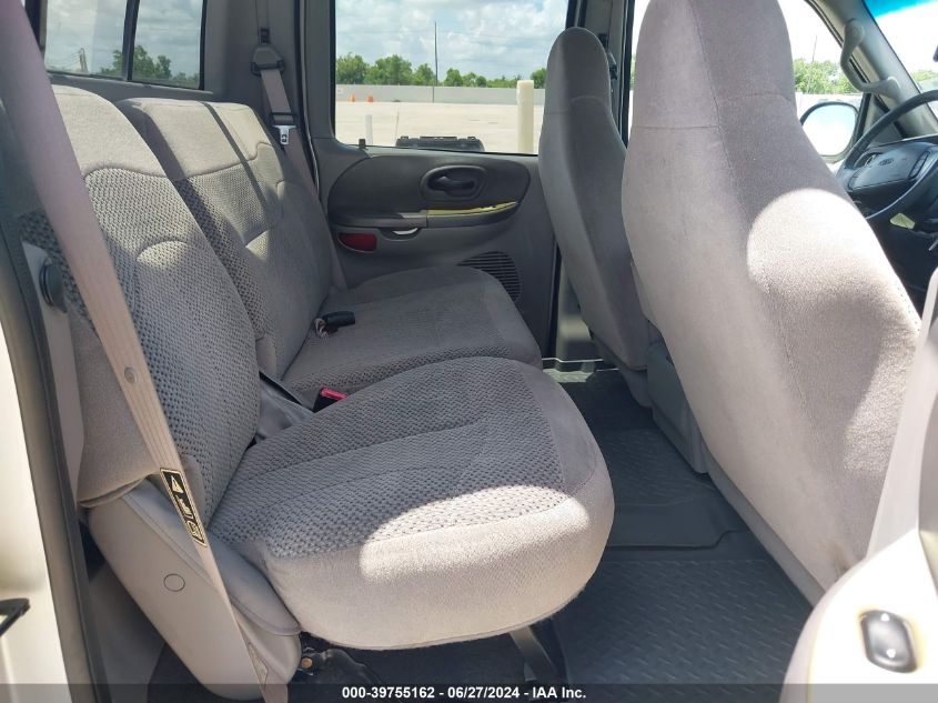 2001 Ford F-150 Harley-Davidson Edition/King Ranch Edition/Lariat/Xlt VIN: 1FTRW07L01KF41884 Lot: 39755162