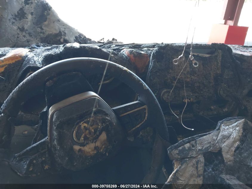 2022 Toyota Highlander Hybrid Xle VIN: 5TDGBRCHXNS547733 Lot: 39755269