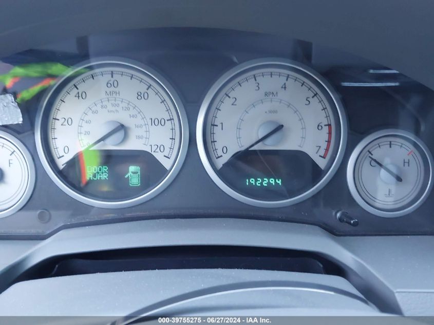 2008 Chrysler Town & Country Touring VIN: 2A8HR54P58R760111 Lot: 39755275