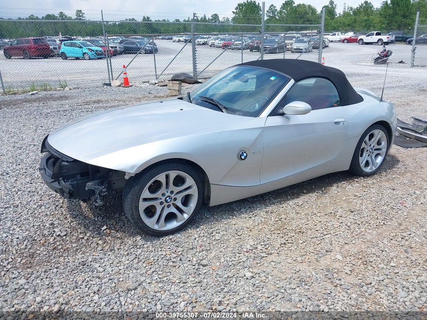 2005 BMW Z4 3.0I VIN: 4USBT53545LU09798 Lot: 39755307