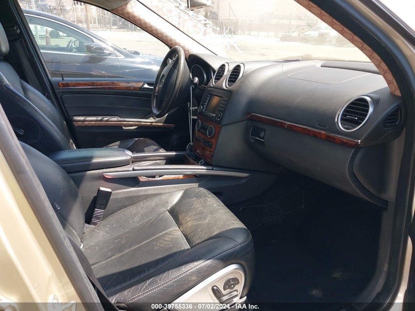 2007 Mercedes-Benz Gl-Class 450 4Matic VIN: 4JGBF71E27A128850 Lot: 39755336