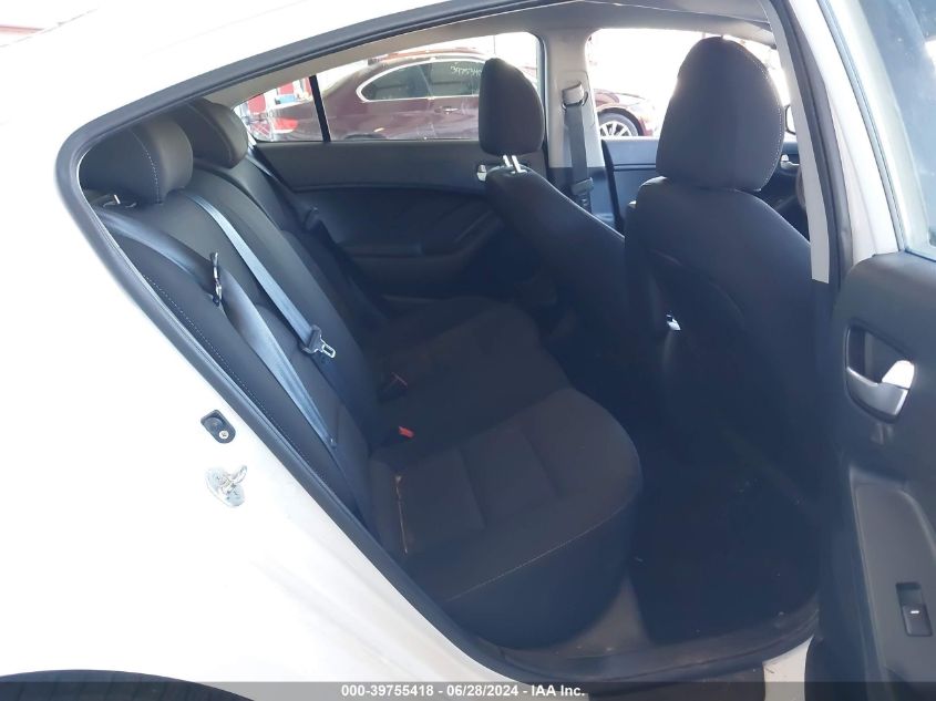 2018 Kia Forte Lx VIN: 3KPFK4A73JE278567 Lot: 39755418