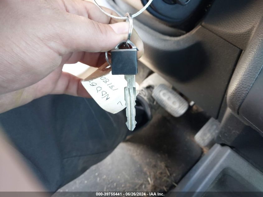 2007 Nissan Versa 1.8Sl VIN: 3N1BC13EX7L352466 Lot: 39755441