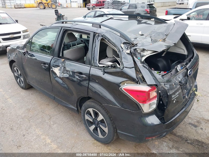 2018 Subaru Forester 2.5I Premium VIN: JF2SJAGCXJH471637 Lot: 39755450