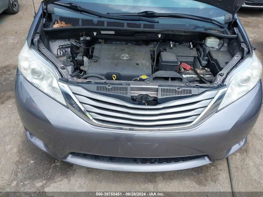 2013 Toyota Sienna Xle 7 Passenger VIN: 5TDDK3DC8DS054389 Lot: 39755451