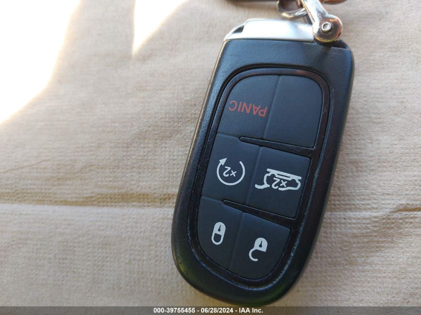 2021 Jeep Cherokee Limited VIN: 1C4PJMDX2MD121668 Lot: 39755455