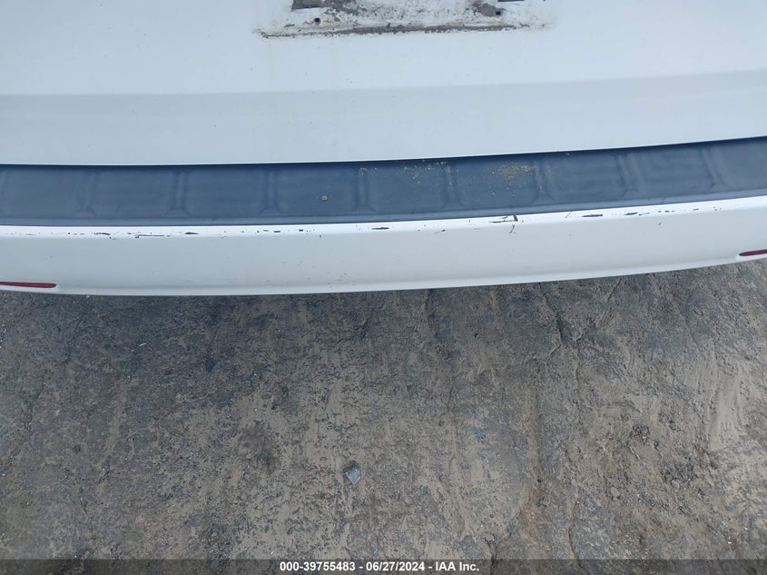 2011 Toyota Sienna Le V6 VIN: 5TDKK3DC0BS041477 Lot: 39755483