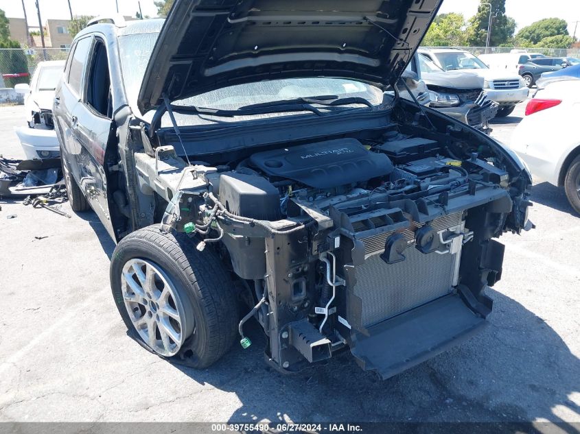 2017 Jeep Cherokee Latitude VIN: 1C4PJLCB2HW668059 Lot: 39755490