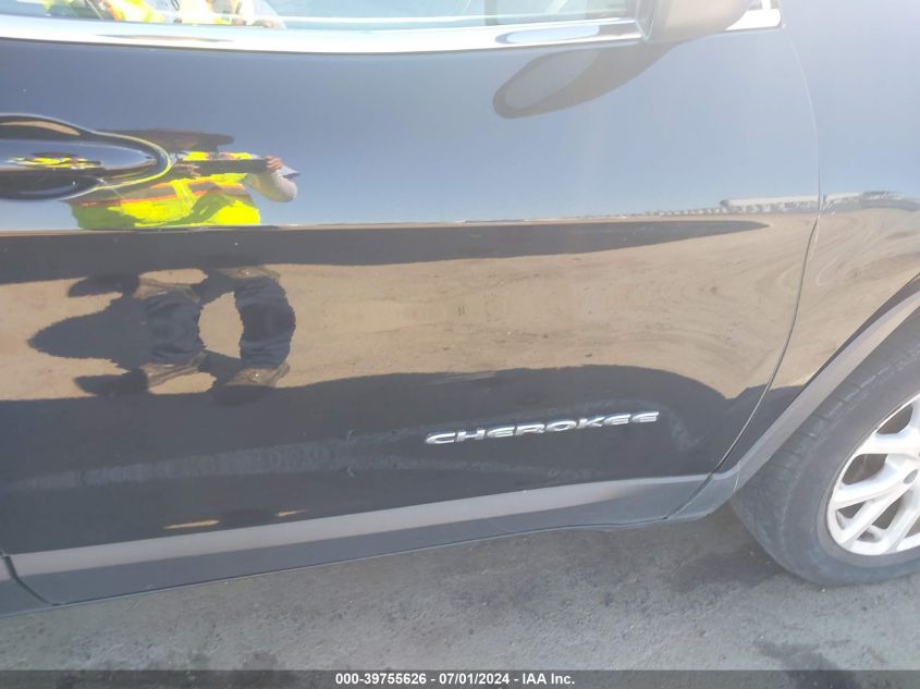 2018 Jeep Cherokee Latitude Fwd VIN: 1C4PJLCX7JD558816 Lot: 39755626