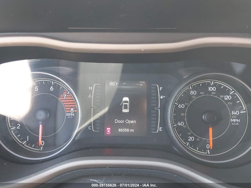 2018 Jeep Cherokee Latitude Fwd VIN: 1C4PJLCX7JD558816 Lot: 39755626