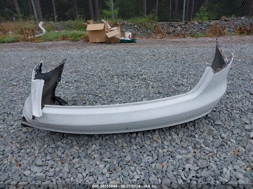 2013 Audi A4 2.0T Premium VIN: WAUAFAFL4DN039870 Lot: 39755644