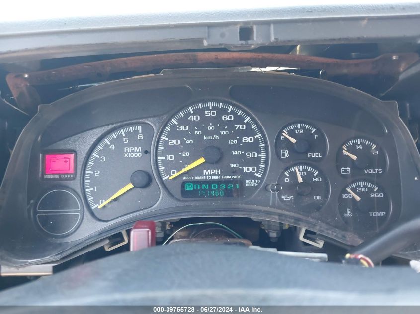 2001 Chevrolet Tahoe C1500 VIN: 1GNEC13T31J110584 Lot: 39755728