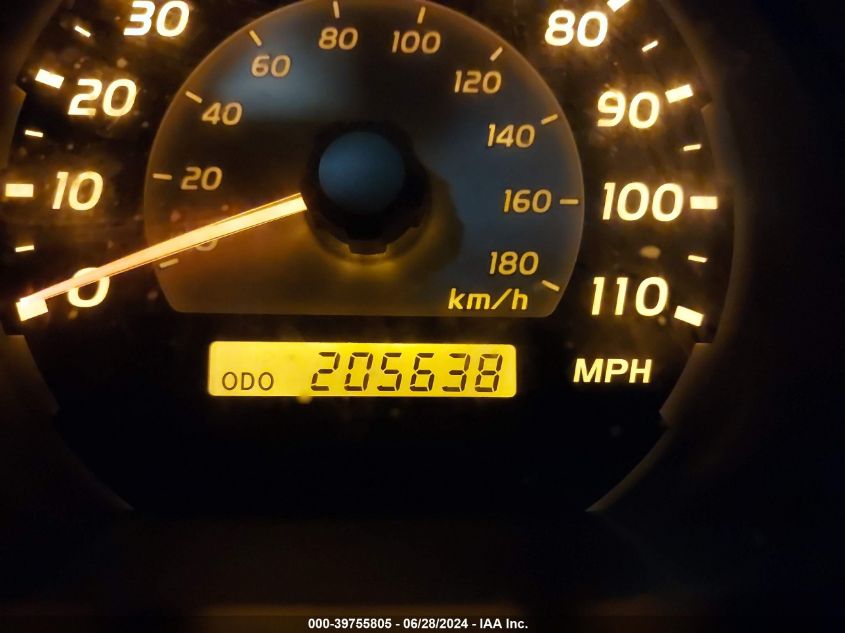 2004 Toyota 4Runner Sr5/Sport VIN: JTEBT14R940040111 Lot: 39755805