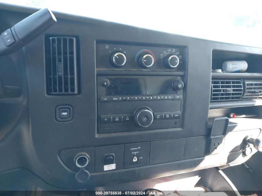 2017 GMC Savana Cutaway G3500 VIN: 1GD37RCF9H1102640 Lot: 39755838