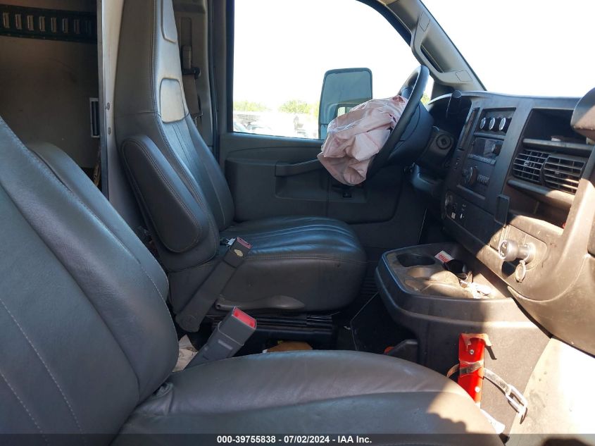 2017 GMC Savana Cutaway G3500 VIN: 1GD37RCF9H1102640 Lot: 39755838