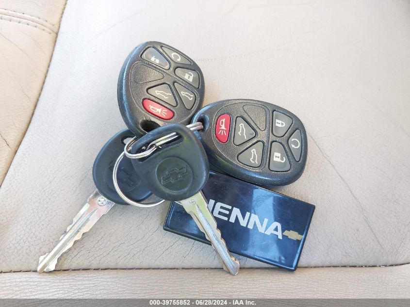 2011 Chevrolet Suburban 1500 Lt1 VIN: 1GNSCJE05BR152912 Lot: 39755852