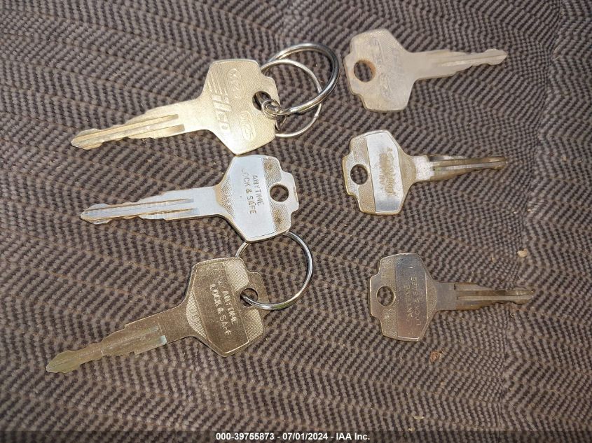 1993 Subaru Legacy L VIN: 4S3BJ6331P7948942 Lot: 39755873