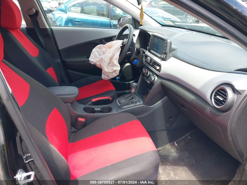 2018 HYUNDAI KONA SE - KM8K1CAA7JU076660