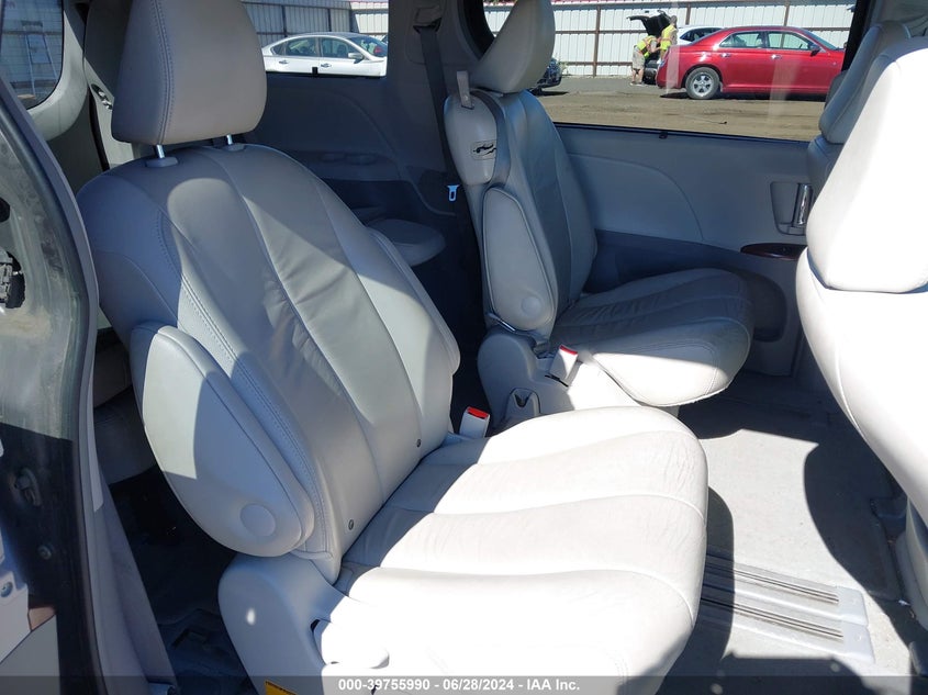 2012 Toyota Sienna Xle V6 8 Passenger VIN: 5TDYK3DC7CS177276 Lot: 39755990