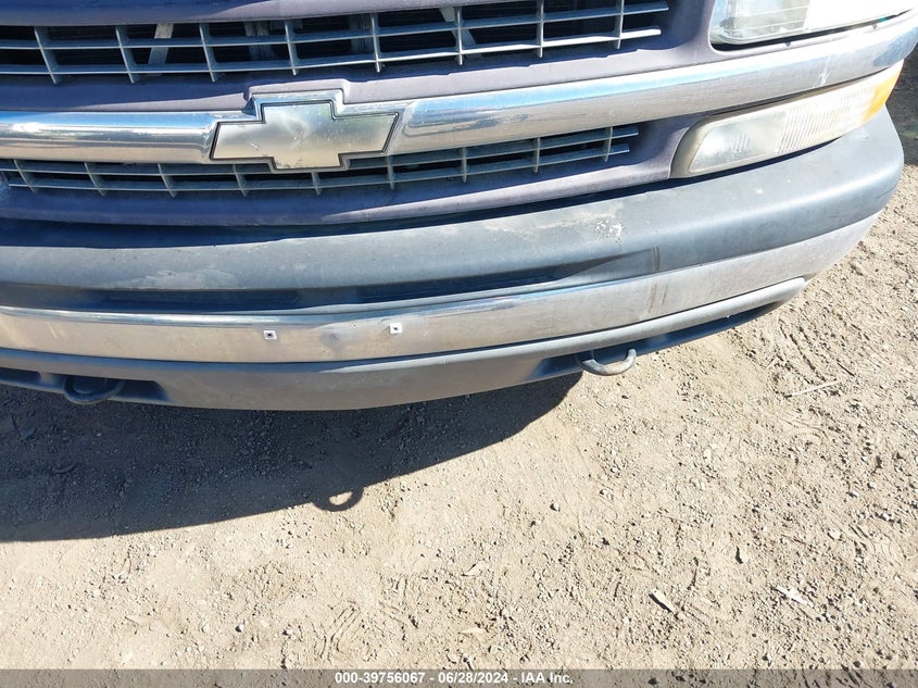 2000 Chevrolet Silverado 1500 Ls VIN: 2GCEK19T4Y1225878 Lot: 39756067