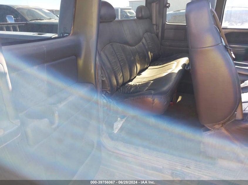 2000 Chevrolet Silverado 1500 Ls VIN: 2GCEK19T4Y1225878 Lot: 39756067