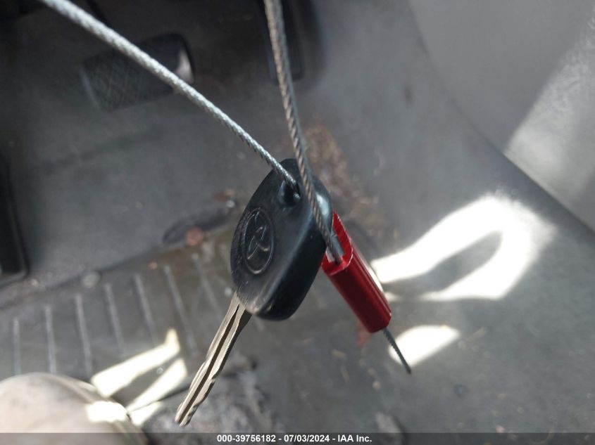 2005 Toyota Corolla Ce/Le/S VIN: 1NXBR32E75Z359155 Lot: 39756182