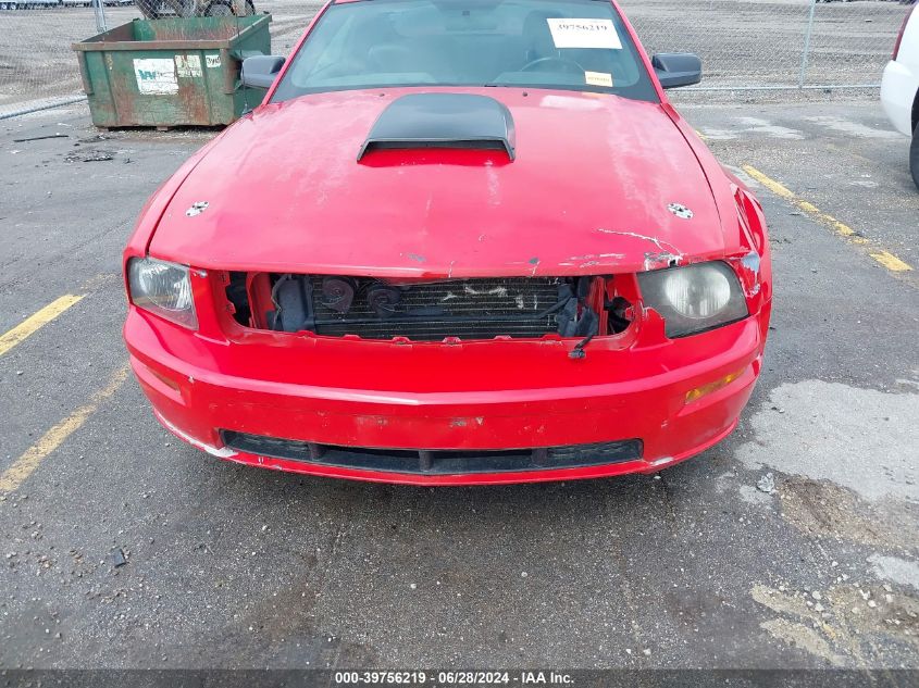 2005 Ford Mustang Gt VIN: 1ZVFT82H555155802 Lot: 39756219