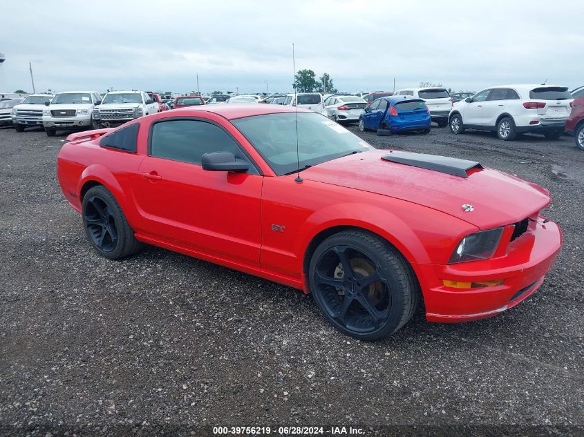 2005 Ford Mustang Gt VIN: 1ZVFT82H555155802 Lot: 39756219