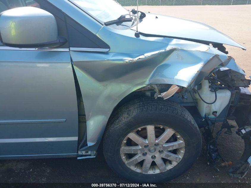 2008 Chrysler Town & Country Touring VIN: 2A8HR54PX8R607708 Lot: 39756370