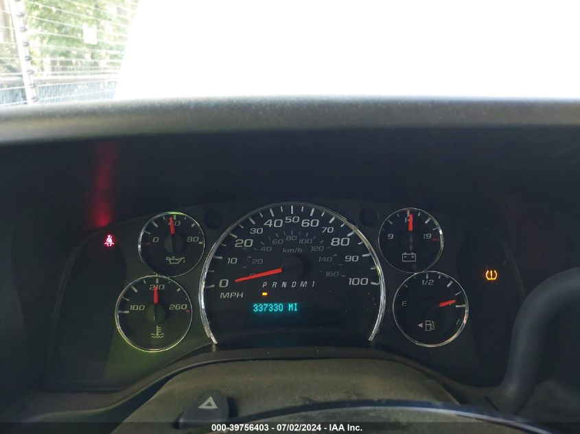 2017 Chevrolet Express 2500 Work Van VIN: 1GCWGAFF0H1345039 Lot: 39756403