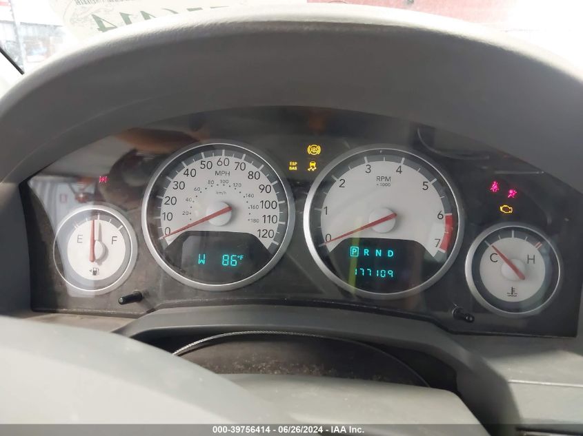 2010 Dodge Grand Caravan Crew VIN: 2D4RN6DXXAR360809 Lot: 39756414