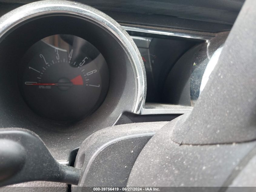 2007 Ford Mustang V6 Deluxe/V6 Premium VIN: 1ZVFT80N875355486 Lot: 39756419