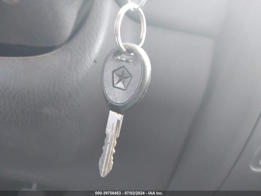 2001 Jeep Cherokee Sport VIN: 1J4FF48S71L512578 Lot: 39756453