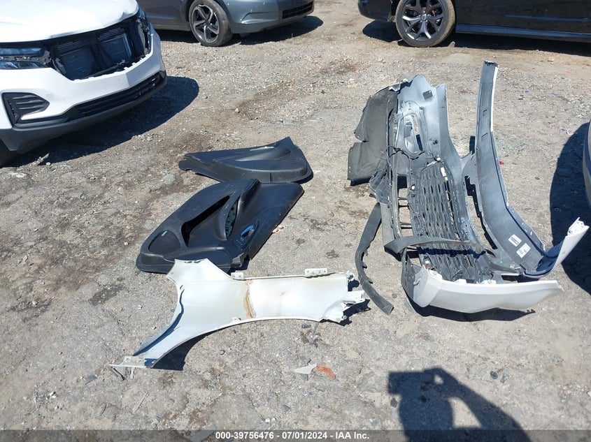 2018 Chevrolet Malibu Premier VIN: 1G1ZE5SX0JF103135 Lot: 39756476