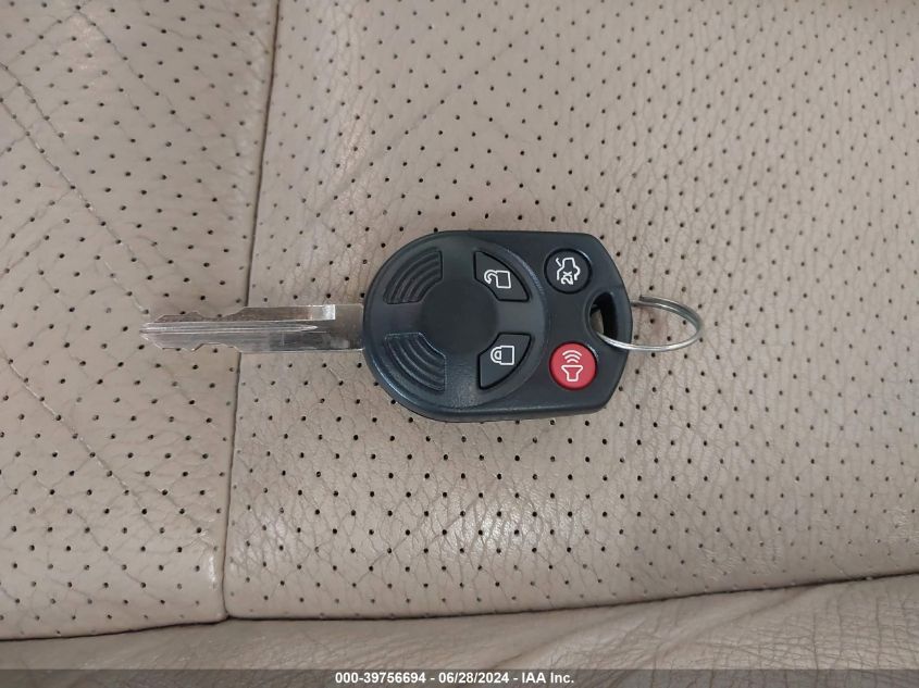 2010 Ford Expedition Eddie Bauer VIN: 1FMJU1J50AEB61974 Lot: 39756694