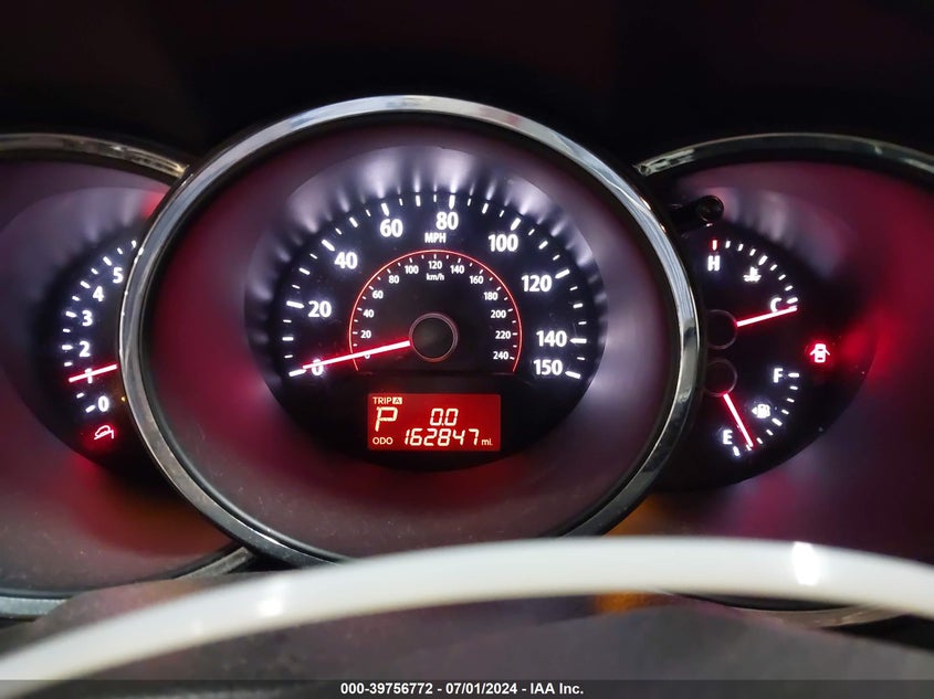 2011 Kia Sorento Lx VIN: 5XYKT3A15BG076951 Lot: 39756772