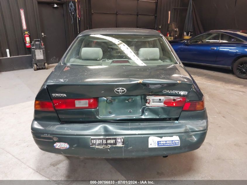 1999 Toyota Camry Ce VIN: 4T1BG22K2XU918748 Lot: 39756833