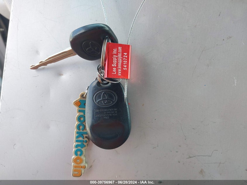 2011 Toyota Sienna Le V6 VIN: 5TDKK3DC9BS022720 Lot: 39756967