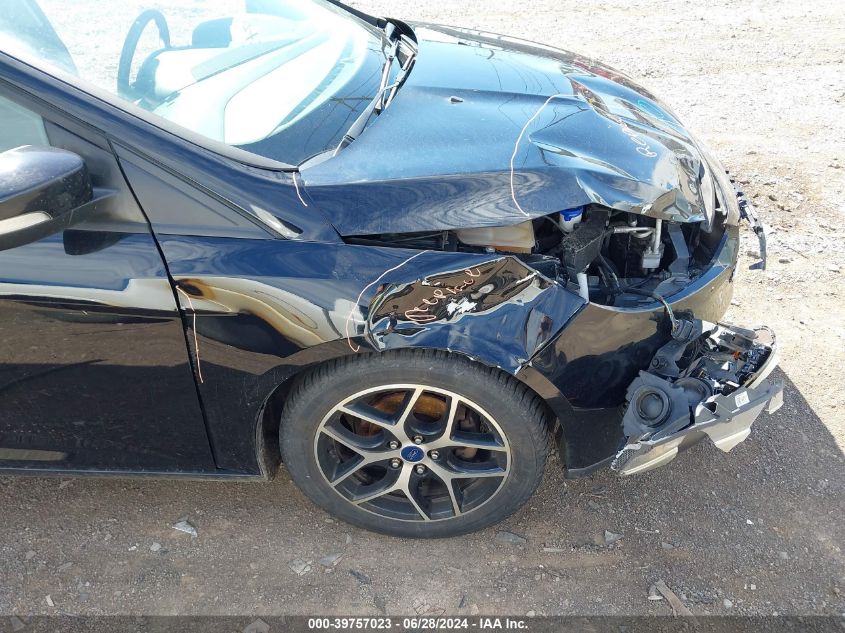 2017 Ford Focus Sel VIN: 1FADP3H27HL266569 Lot: 39757023