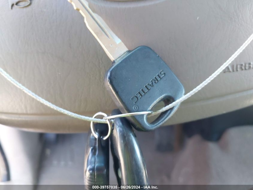 2002 Ford F-150 Lariat/Xlt VIN: 1FTRW08622KA53711 Lot: 39757035